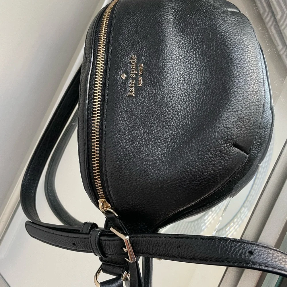 Kate Spade Black Pebbled Leather Crossbody Bag - Picture 1 of 6